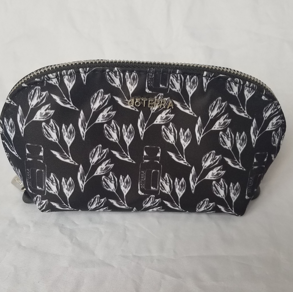 doTERRA branded toiletry / essential oil bag